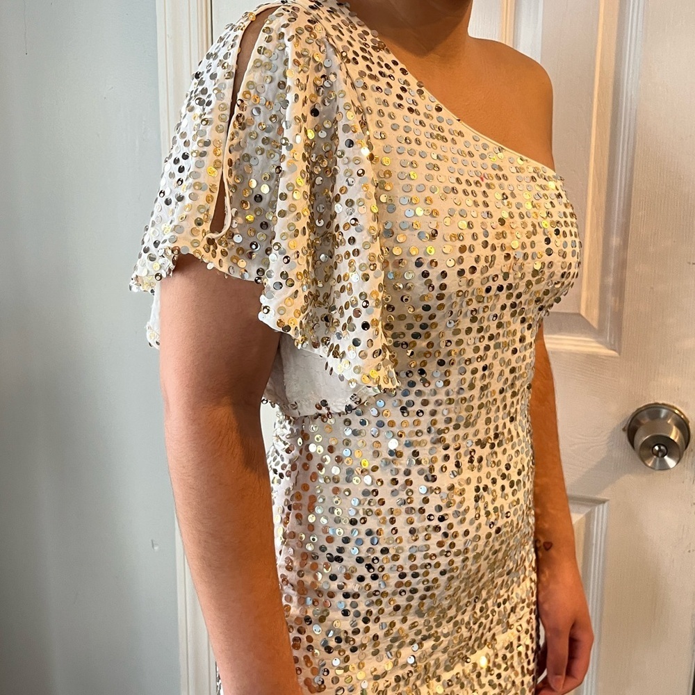 Women’s  Sequin Party Mini Dress in Gold & Silver Y2K Preppy Event. Stain shown